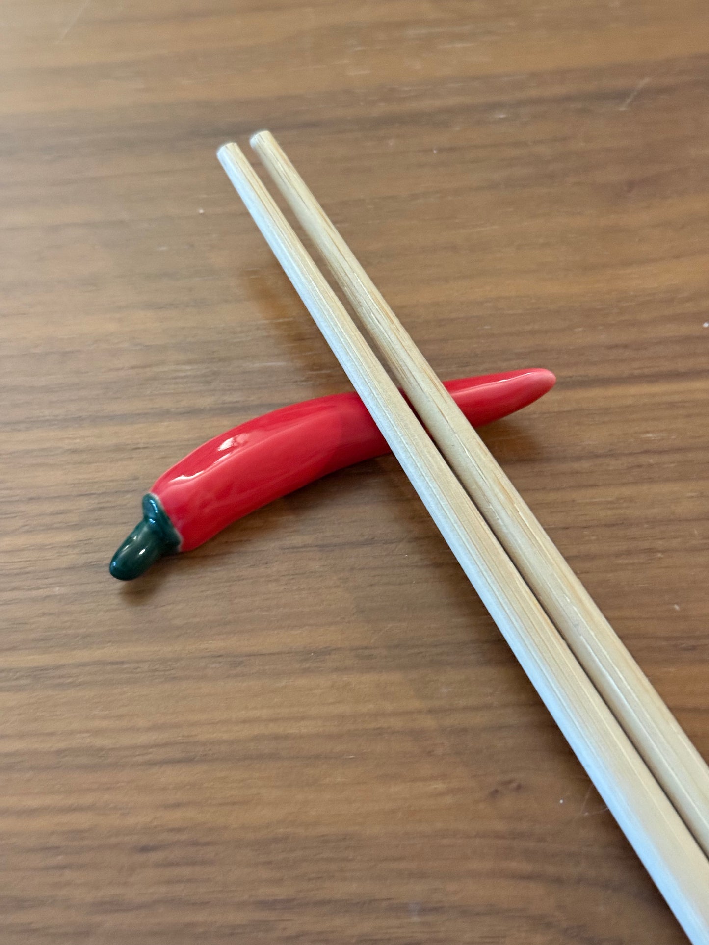 chopstick rest | CHILI PEPPER
